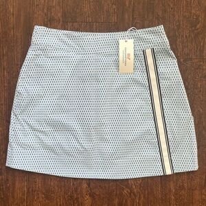 Vineyard Vines Golf Core A-line Mini Skirt with Stripe Accent